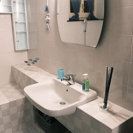 Dolce Casa Da Roby E Andrea By Portofinovacanze شقة San Maurizio di Monte