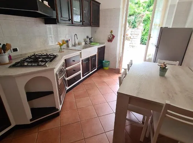 Dolce Casa Da Roby E Andrea By Portofinovacanze San Maurizio di Monte