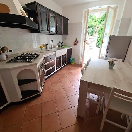 Dolce Casa Da Roby E Andrea By Portofinovacanze San Maurizio di Monte