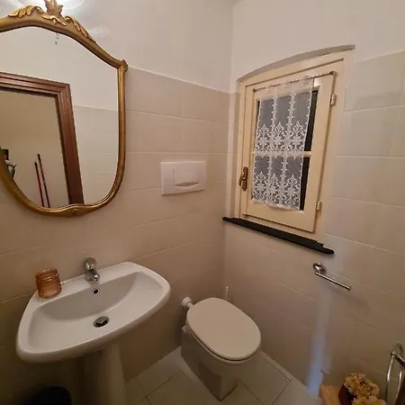 Dolce Casa Da Roby E Andrea By Portofinovacanze Apartment San Maurizio di Monte