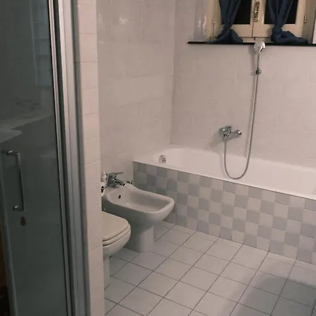 Dolce Casa Da Roby E Andrea By Portofinovacanze * San Maurizio di Monte